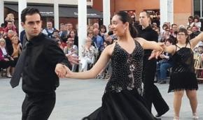 Villablanca incorpora el ball com a activitat inclusiva